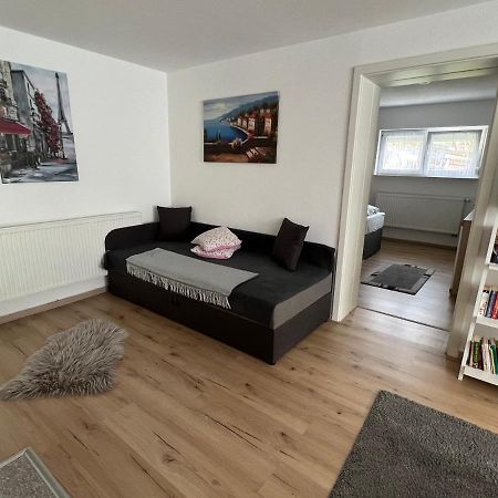 Terrassenwohnung In Estenfeld Bei Wuerzburg 외부 사진