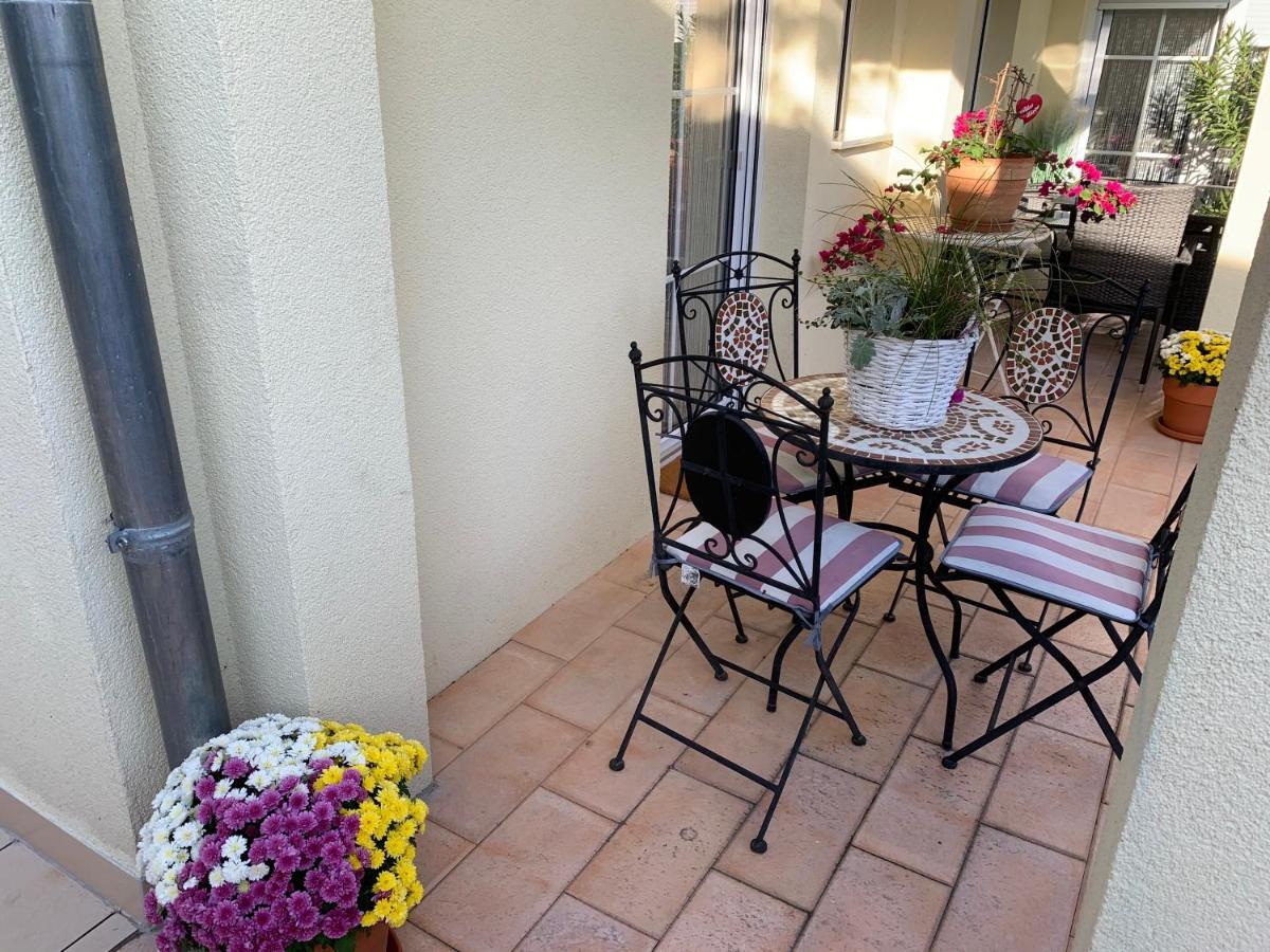 Terrassenwohnung In Estenfeld Bei Wuerzburg 외부 사진