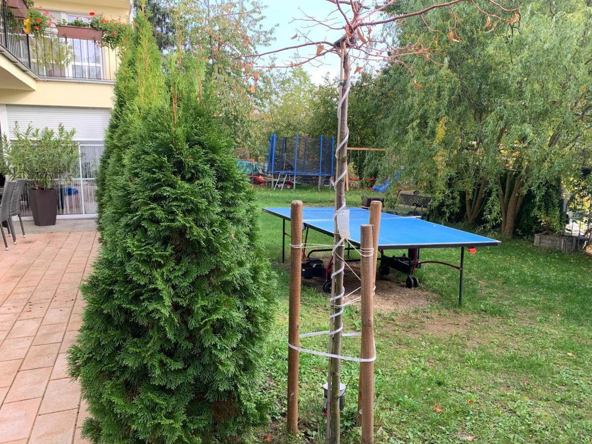 Terrassenwohnung In Estenfeld Bei Wuerzburg 외부 사진